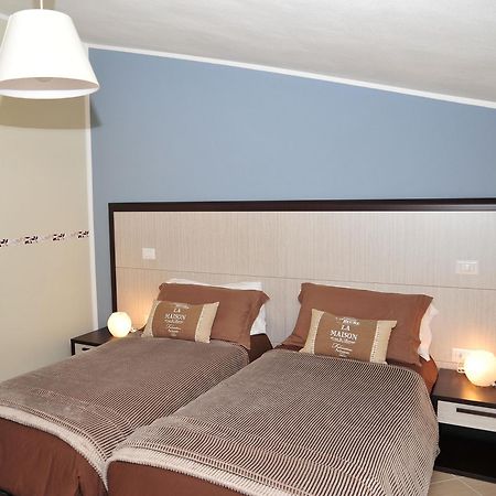 Relais Black Horse Millesimo Quarto foto
