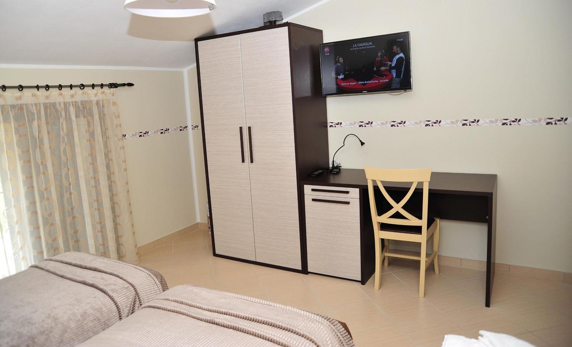 Relais Black Horse Millesimo Quarto foto
